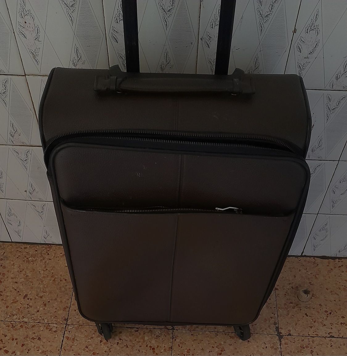 Trolley  Zara cor castanho a precisar arranjo no fecho - ÚLTIMOS DIAS