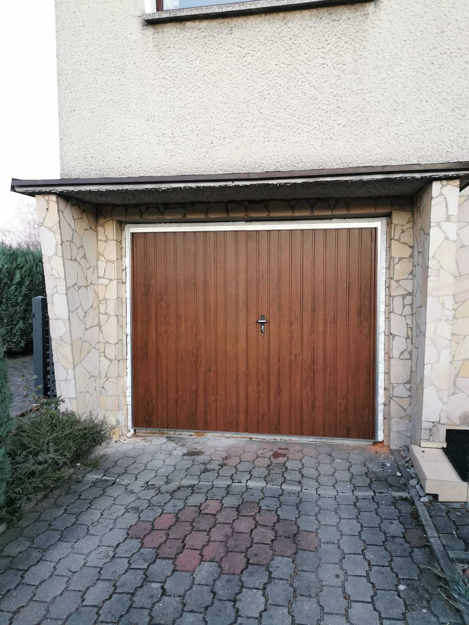 Brama garażowa rozwierna WIŚNIOWSKI / Zawoja Korbielów Żywiec