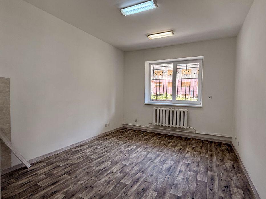 здається кабінет у медичному бізнес-центрі