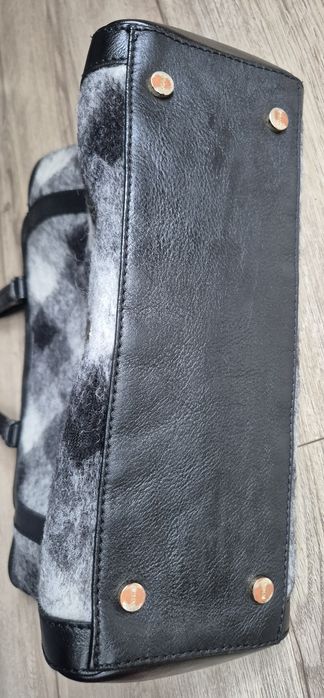 Torebka ze skóry i wełny Tous glamour zara na ramię