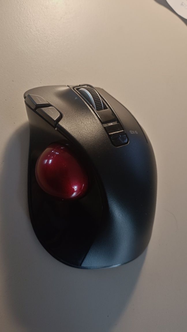 Nowa mysz bezprzewodowa ergonomiczna Elecom