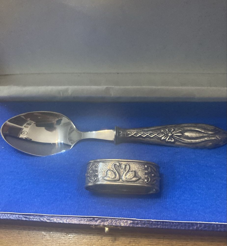 Conjunto de criança em prata colher e argola