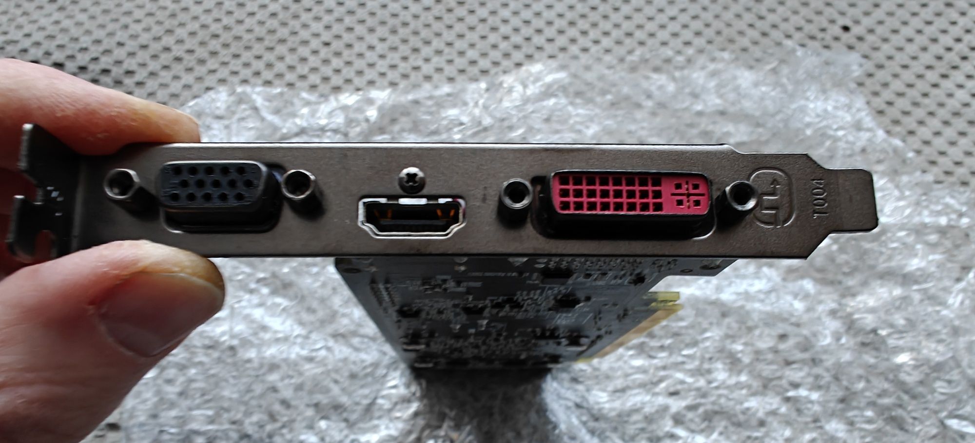Nowa karta graficzna Radeon HD 5450, 1GB, DDR3, HDMI, DVI, VGA, PCI-E