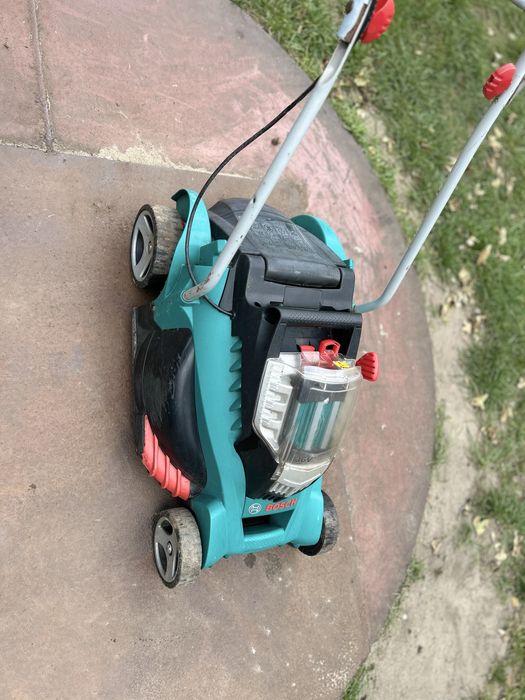 Kasiarka na baterie Bosch Rotak