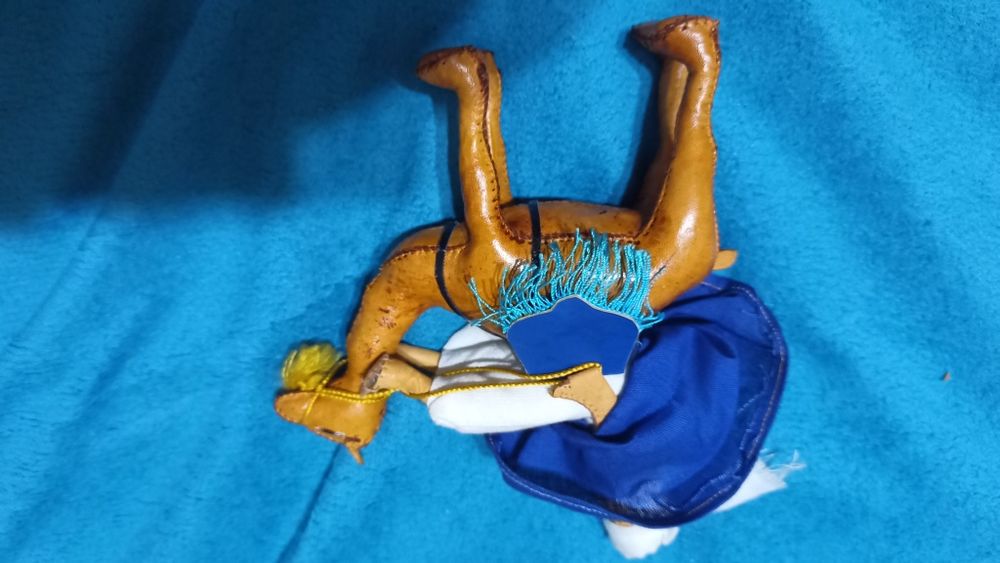 Оригінальна шкіряна фігурка верблюда (Шкіра Єгипет)