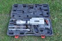 Wyburzeniowy młot elektryczny Graphite 58G867.
