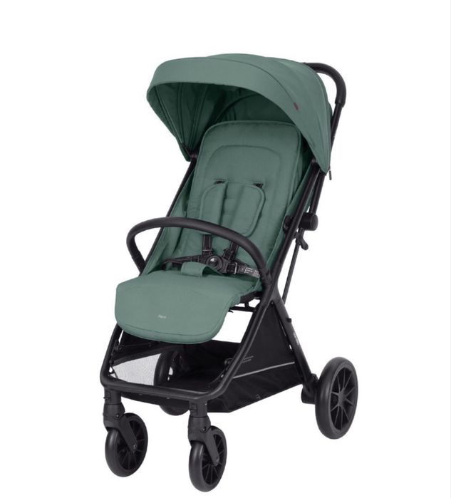 Прогулочная коляска Carrello Nero