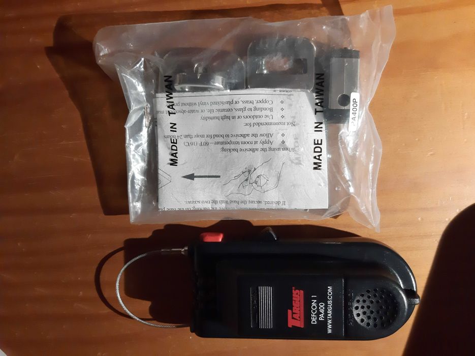 Cadeado com alarme para computador portátil