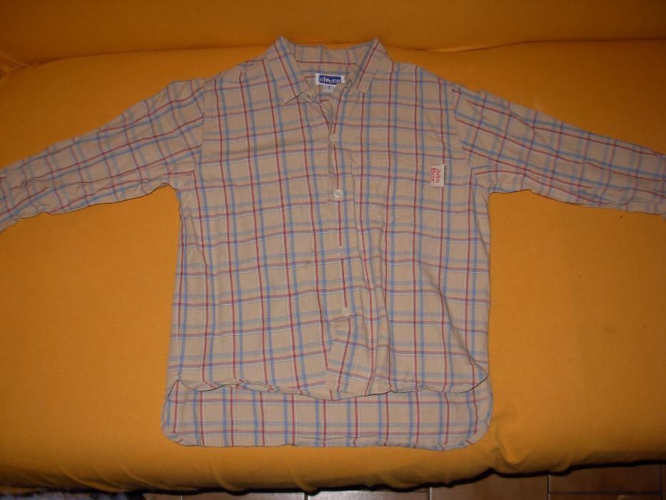 Camisa Chicco 5 anos quadriculada unisexo + T'shirt Chicco azul 5 anos