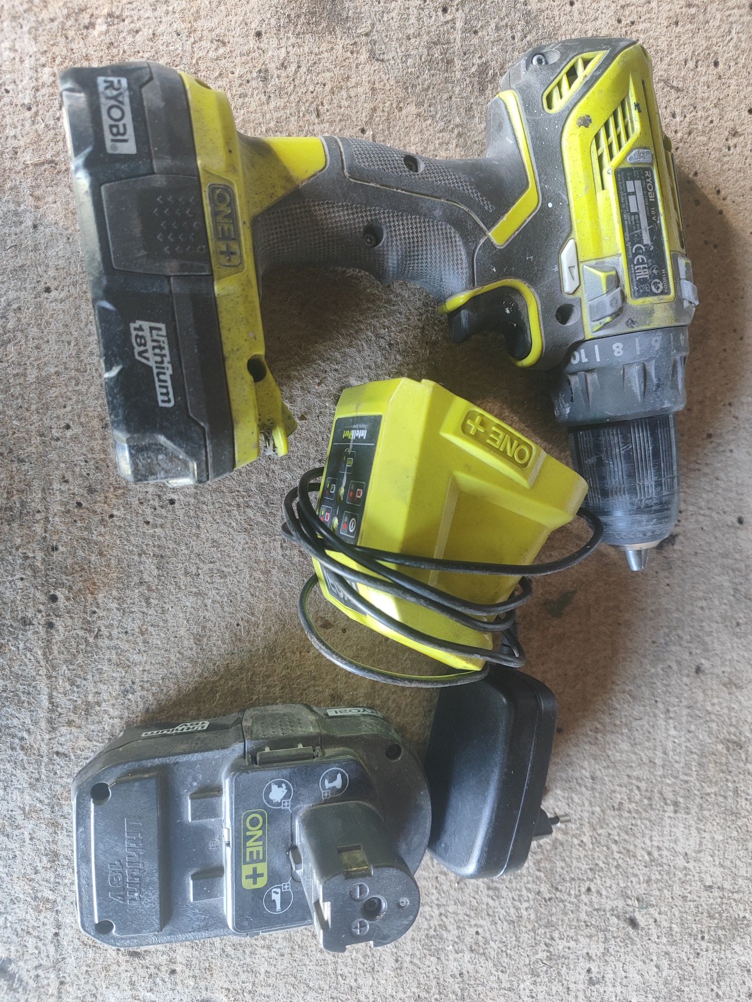 Wkrętarka ryobi r18dd3