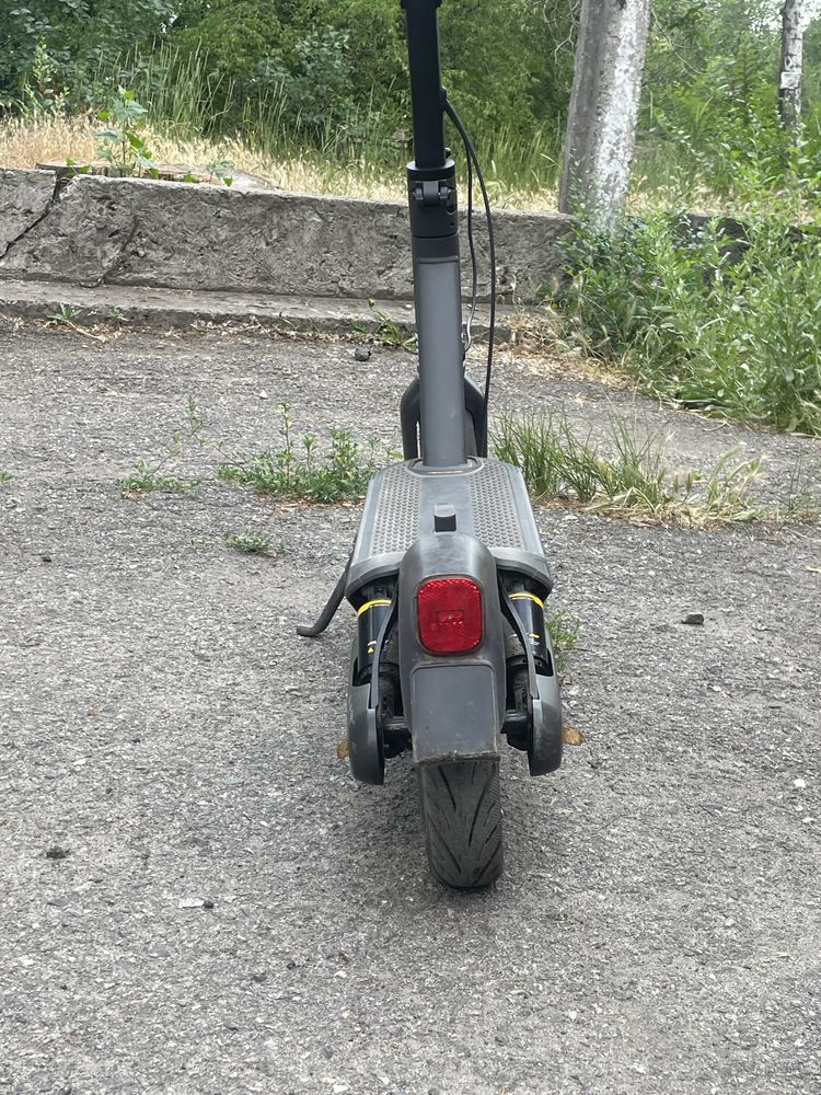 Самокат Ninebot MAX G2 E
