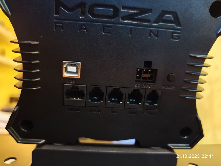 DD база Moza r5 5.5 H•m