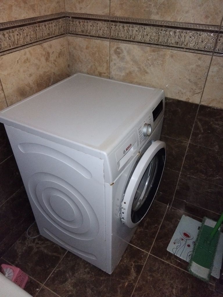 Продам пральну машину Бош 8 кг