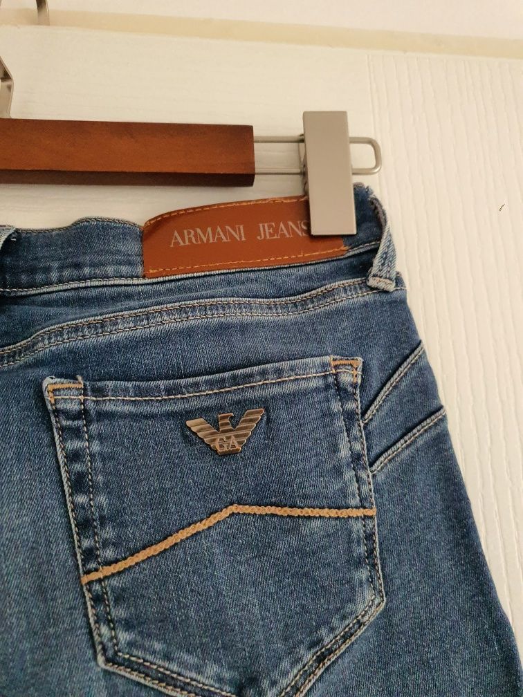 Armani Jeans spodnie damskie push up