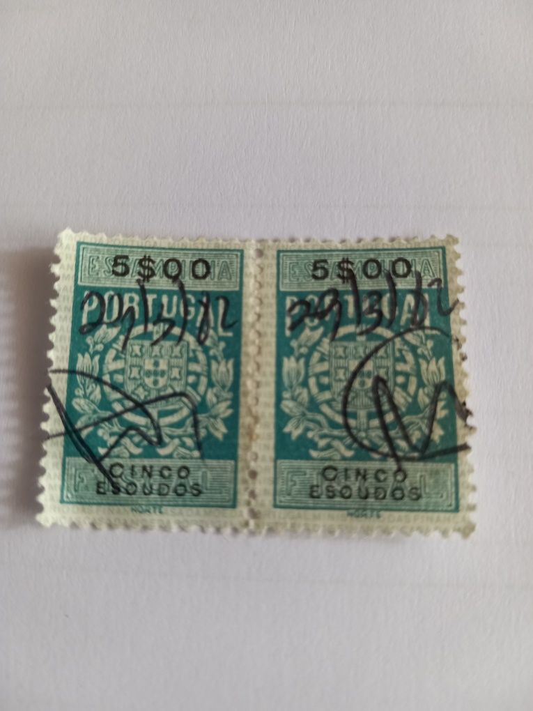 Selos de 5 escudos 1982