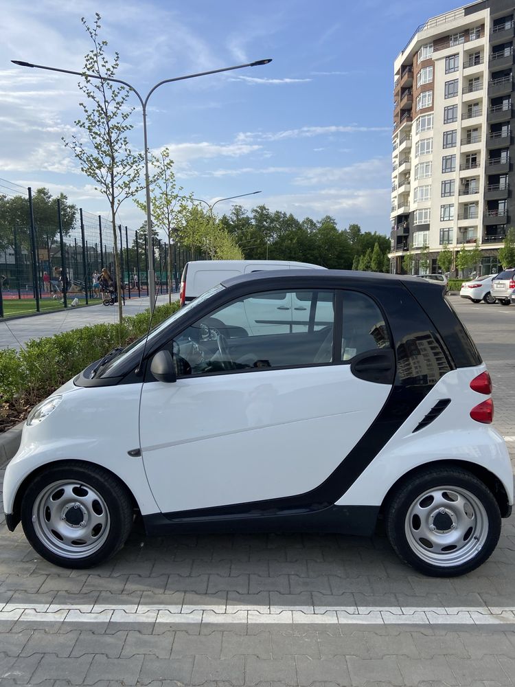 Smart fortwo 2011