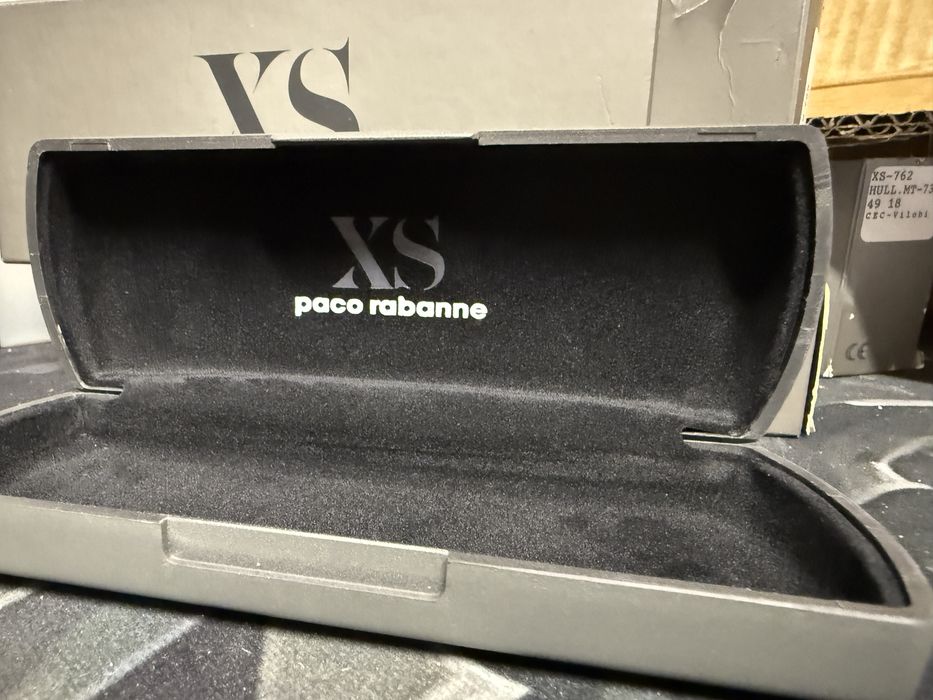 Etui na okulary Paco Rabanne – materiałowe