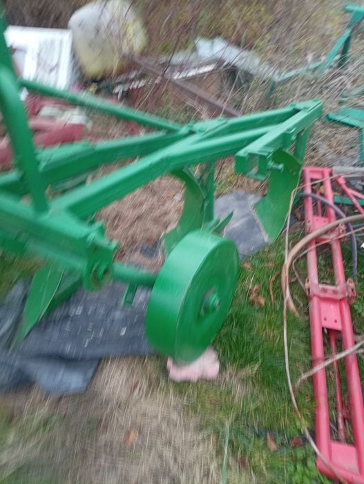Sprzedam pług 3 skibowy