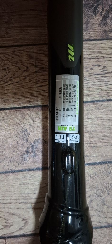Suspensão manitou roda 29