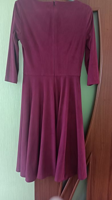 Продам  велюрове плаття