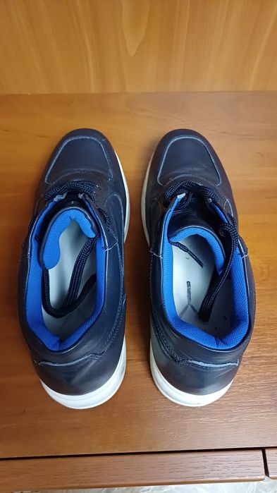 Полуботинки женские, в отличном состоянии, кожа. Италия