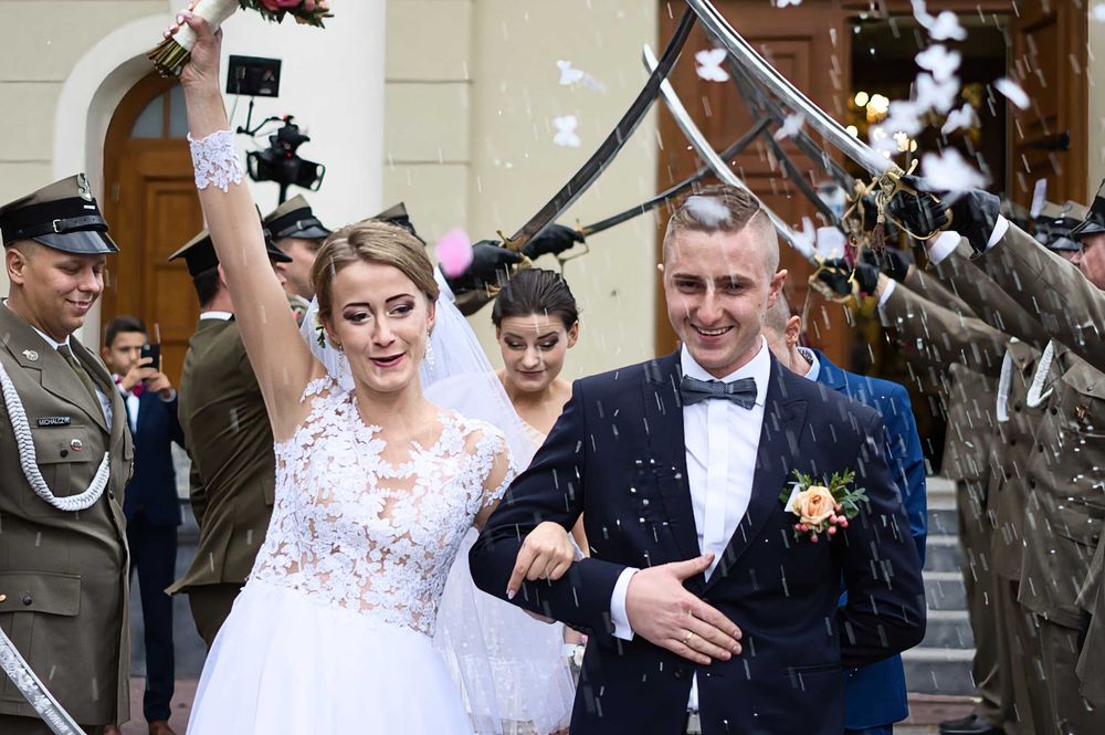 Fotografia ślubna, okolicznościowa, sesje, dron.