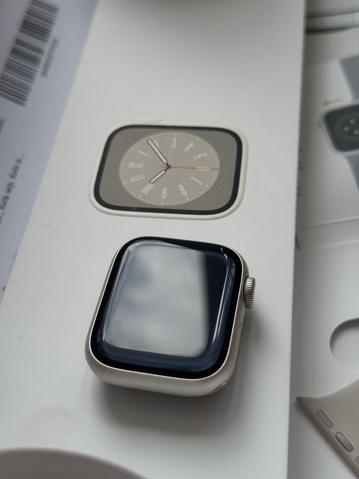 Apple Watch 8 41mm Starligth GPS
