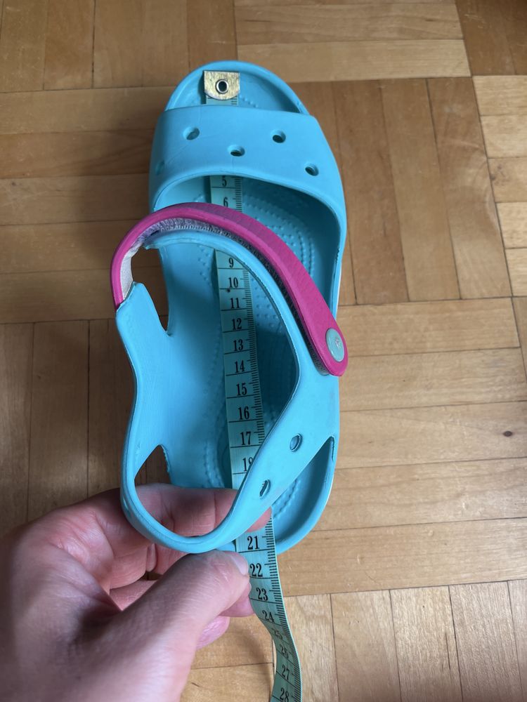 Sandały crocs na lato 21 cm