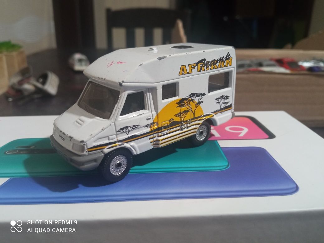 Iveco Daily Camper siku nie hot wheels