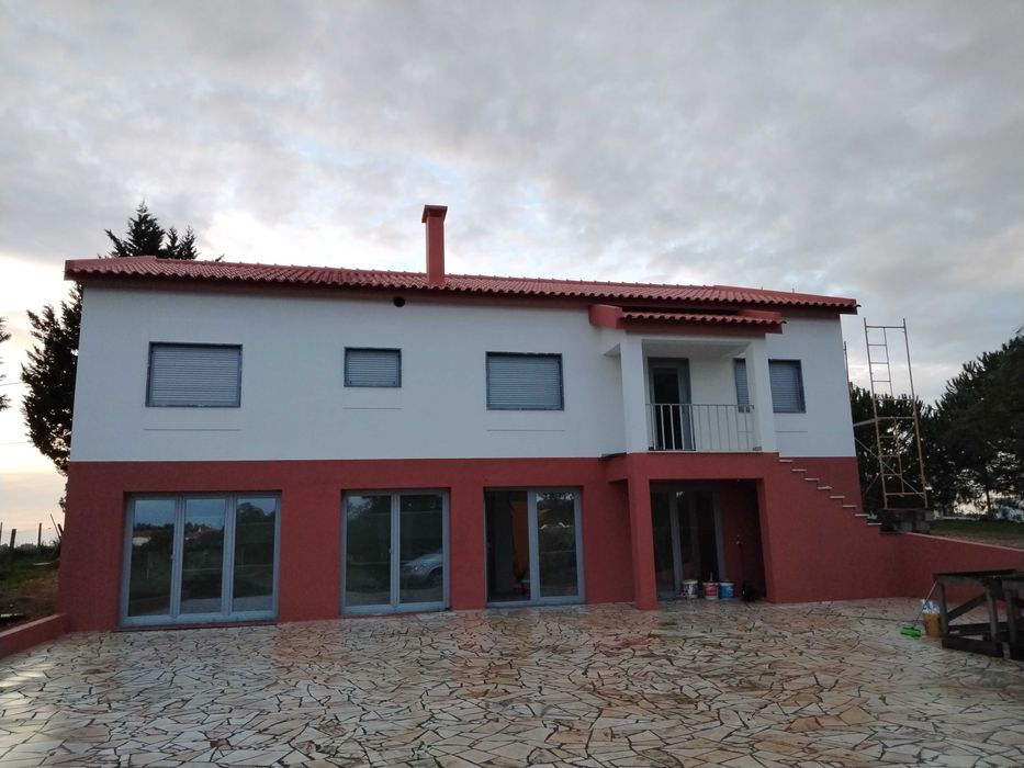 Pintura interior, exteriores.