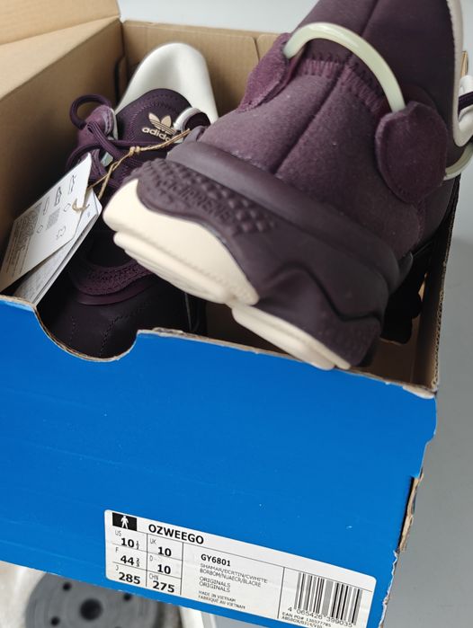 Nowe buty Adidas Ozweego celox meskie 44.5 UK 10 piękne czekoladowe