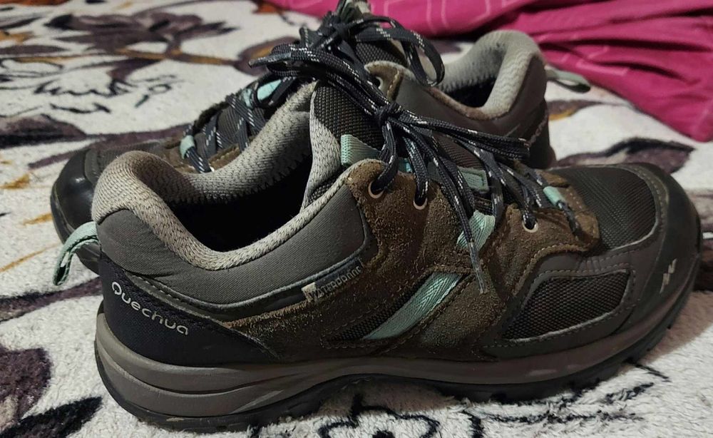 Продам кросивки gore-rex