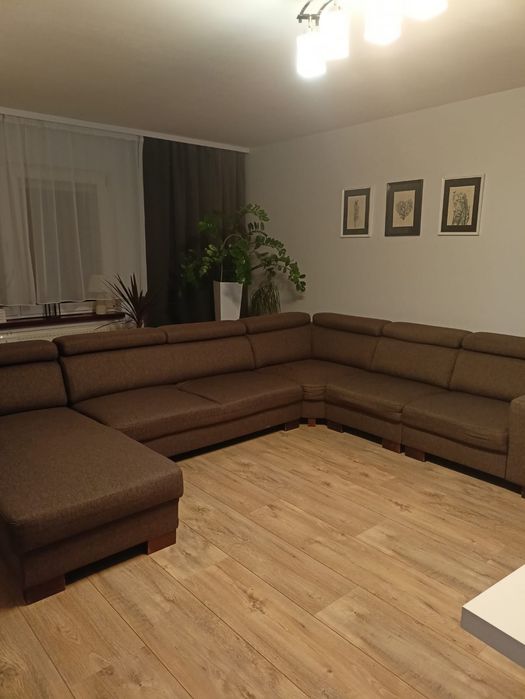 Duzy narożnik rogowka
