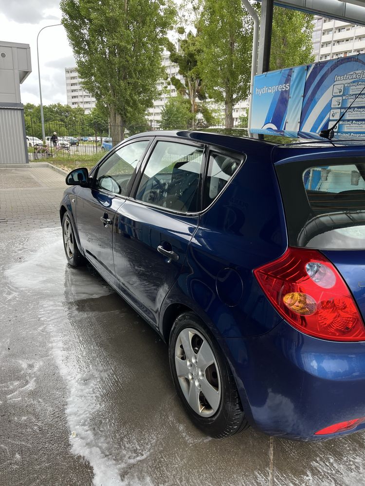 Kia Ceed 1.4 Benzyna