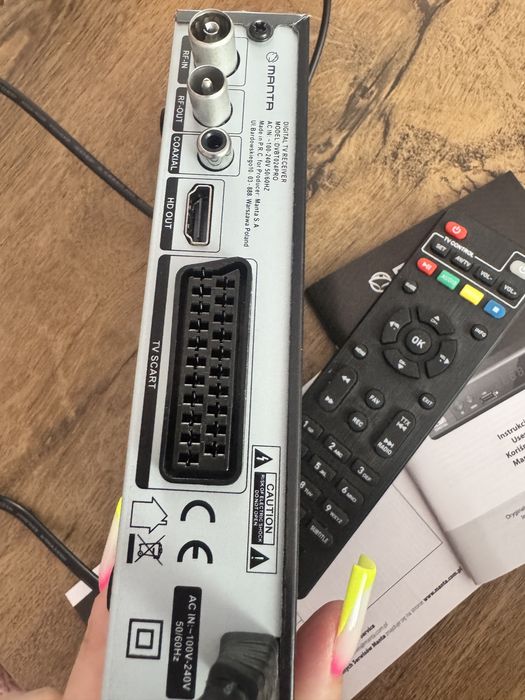 Tuner DVB-T2 Manta DVBT024PRO – Nowy, sprawdzony, 100 zł!
