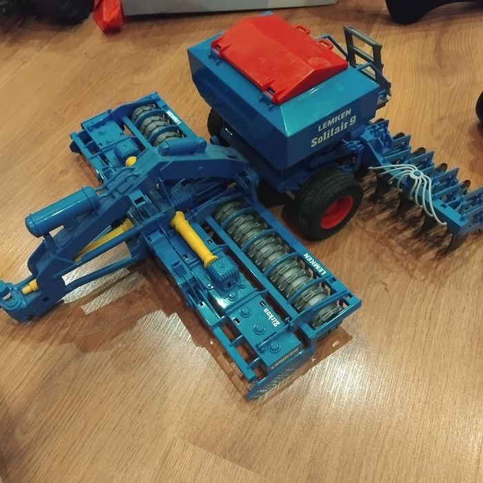 Sprzęty rolnicze dla chłopca