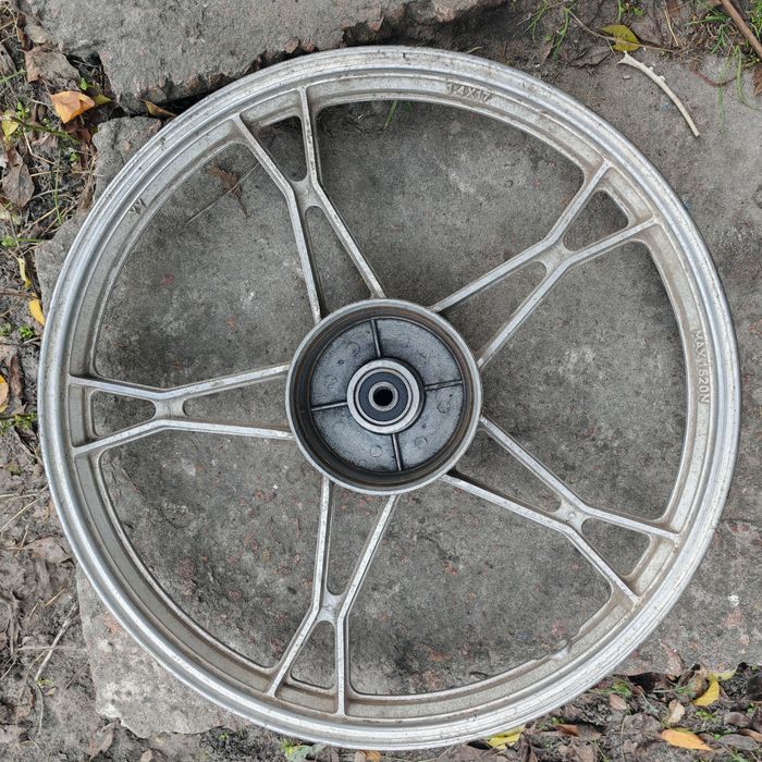 Запчастини на  Alpha - Delta