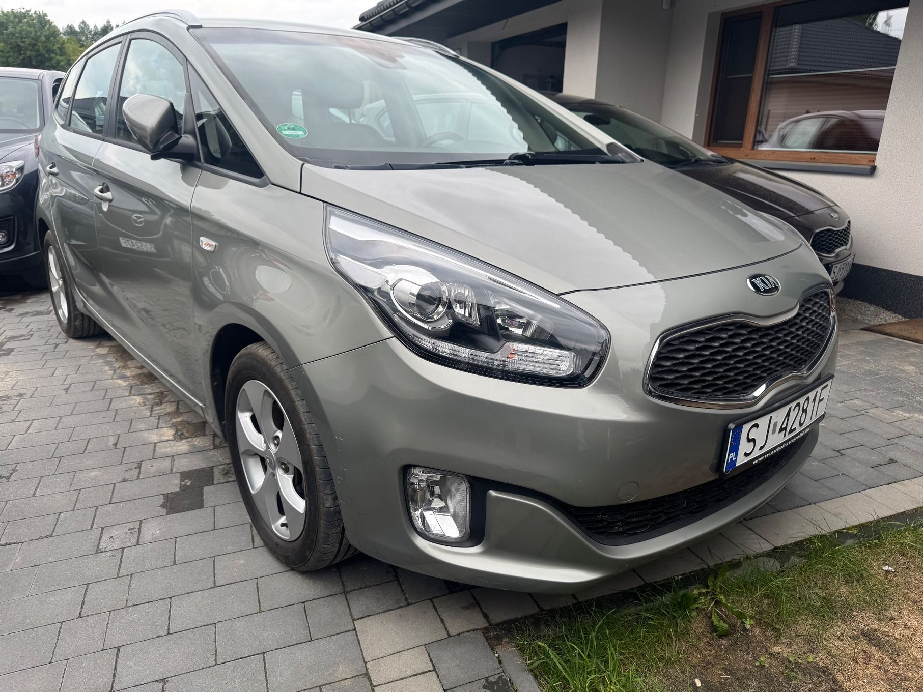 Kia Carens LED*benzyna 1.6*niski udok. przebieg*Bezwypadkowa