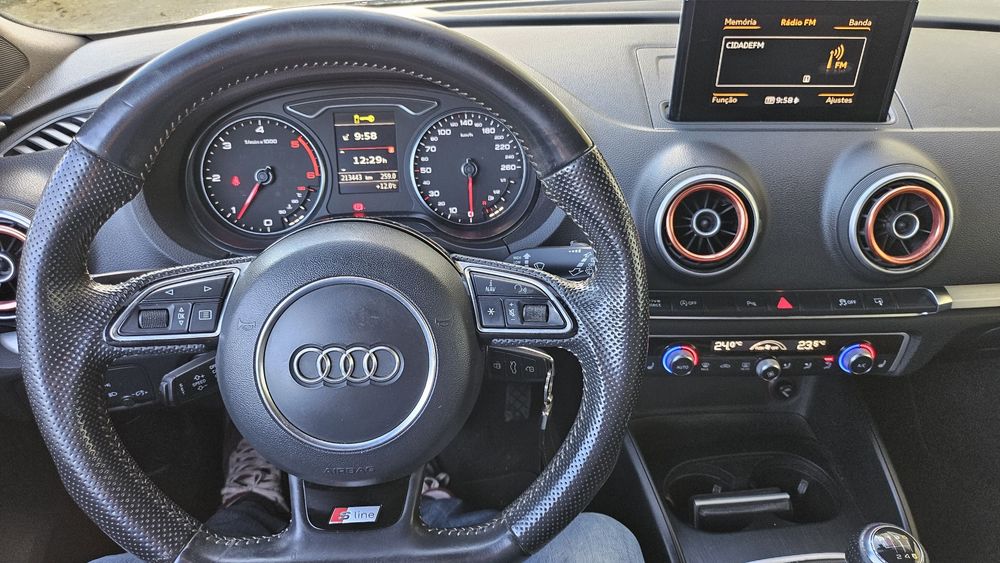 Audi A3 sline 2.0 150 cv