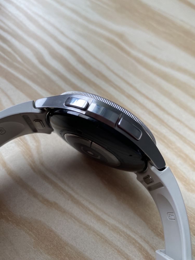Samsung Galaxy Watch6 classic silver LYE eSim