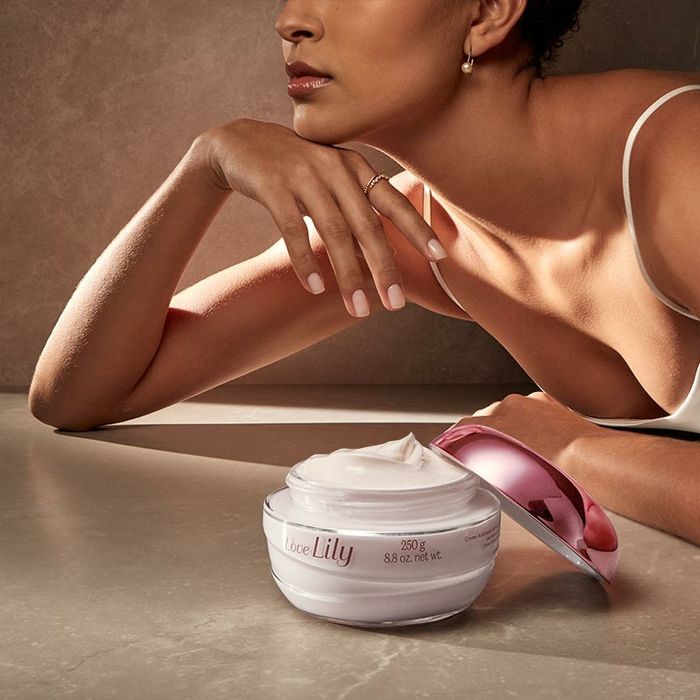 Creme Hidratante Acentinado Love Lily, 250G