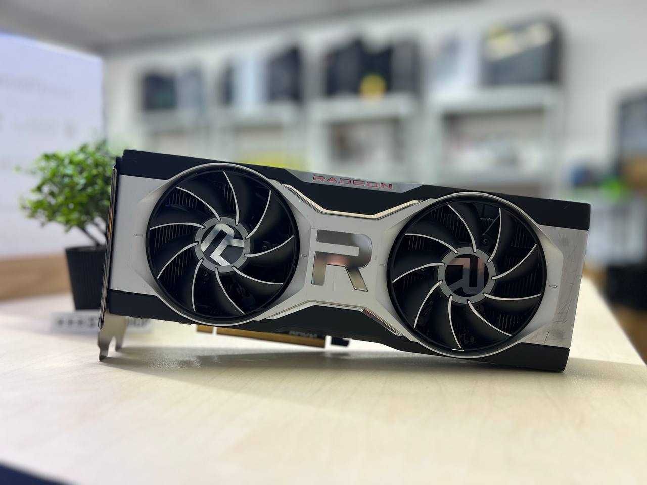 Відеокарта AMD Radeon RX 6700 XT Reference Б/в
