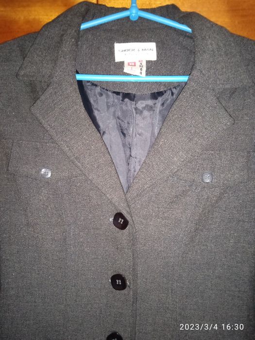 Женский пиджак , кардиган в хорошем состоянии