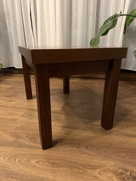 Stolik kawowy - solidne drewno, bardzo dobry stan