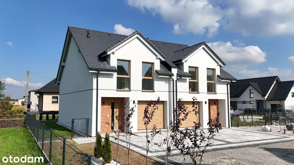 Dom Oskar D z garażem, Żory, ul. Spokojna