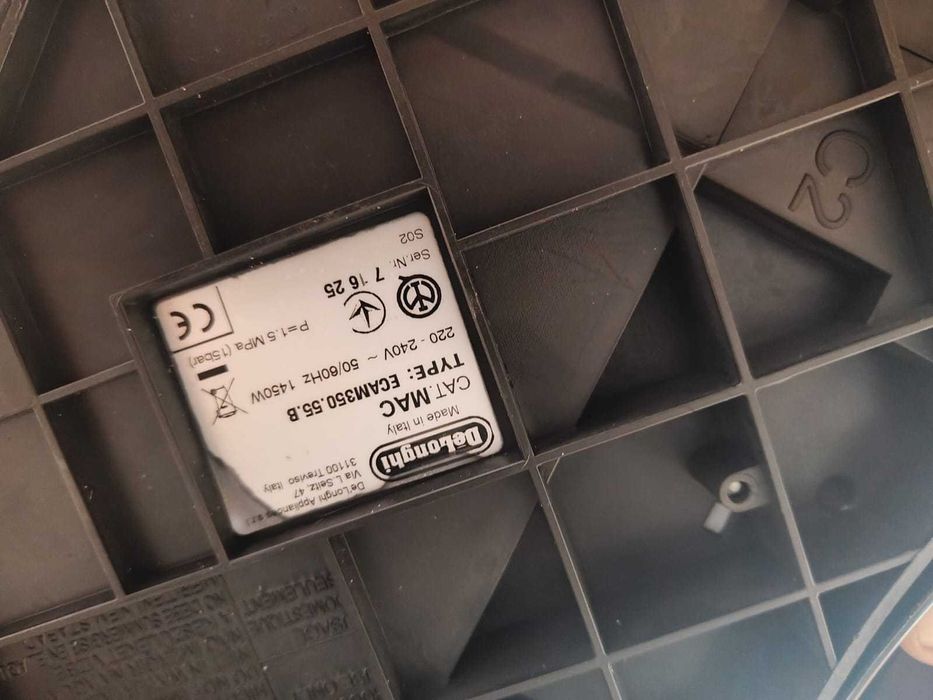 Ekspres DeLonghi Dinamica ECAM350.55B Komplet latte crema