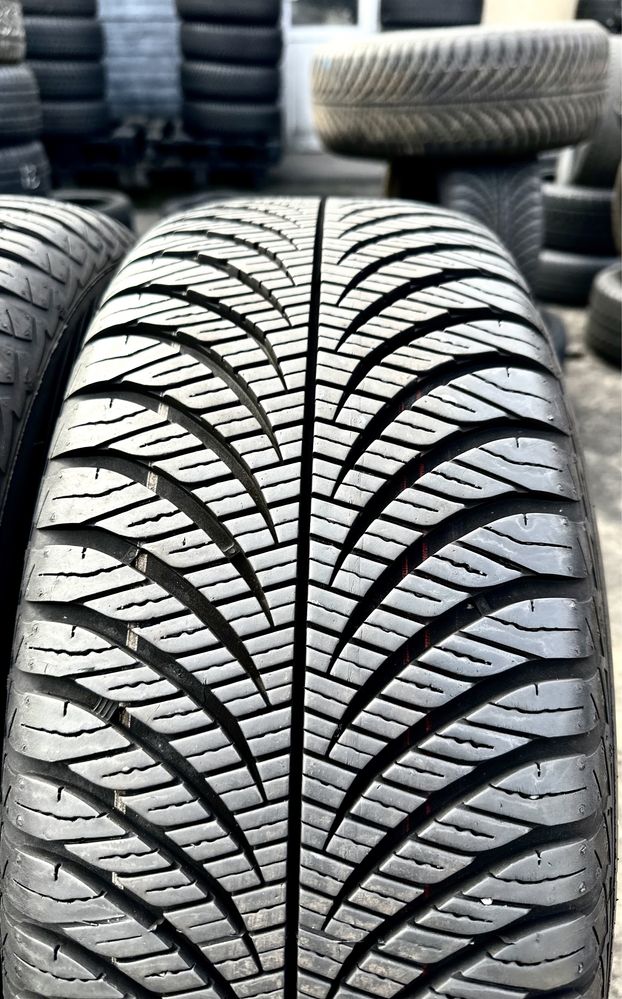 215/60/16 Goodyear Vector 4Season | 99%остаток | всесезонные шины