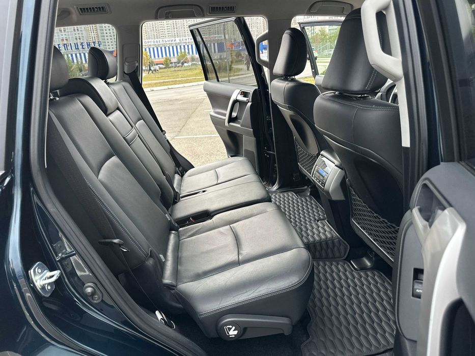 Toyota Land Cruiser Prado 2.8D Prestige