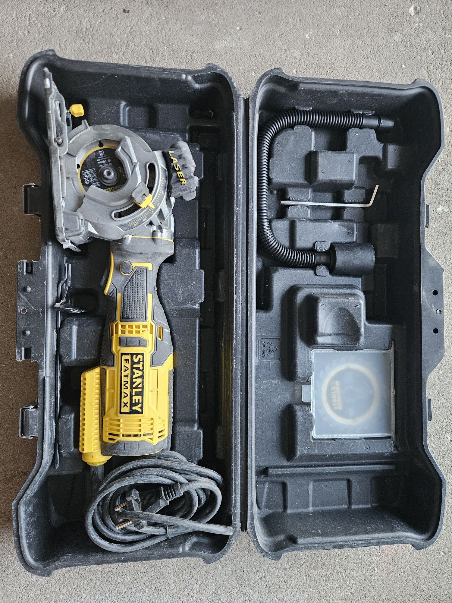 Multi pilarka do cięcia STANLEY FATMAX FME380K