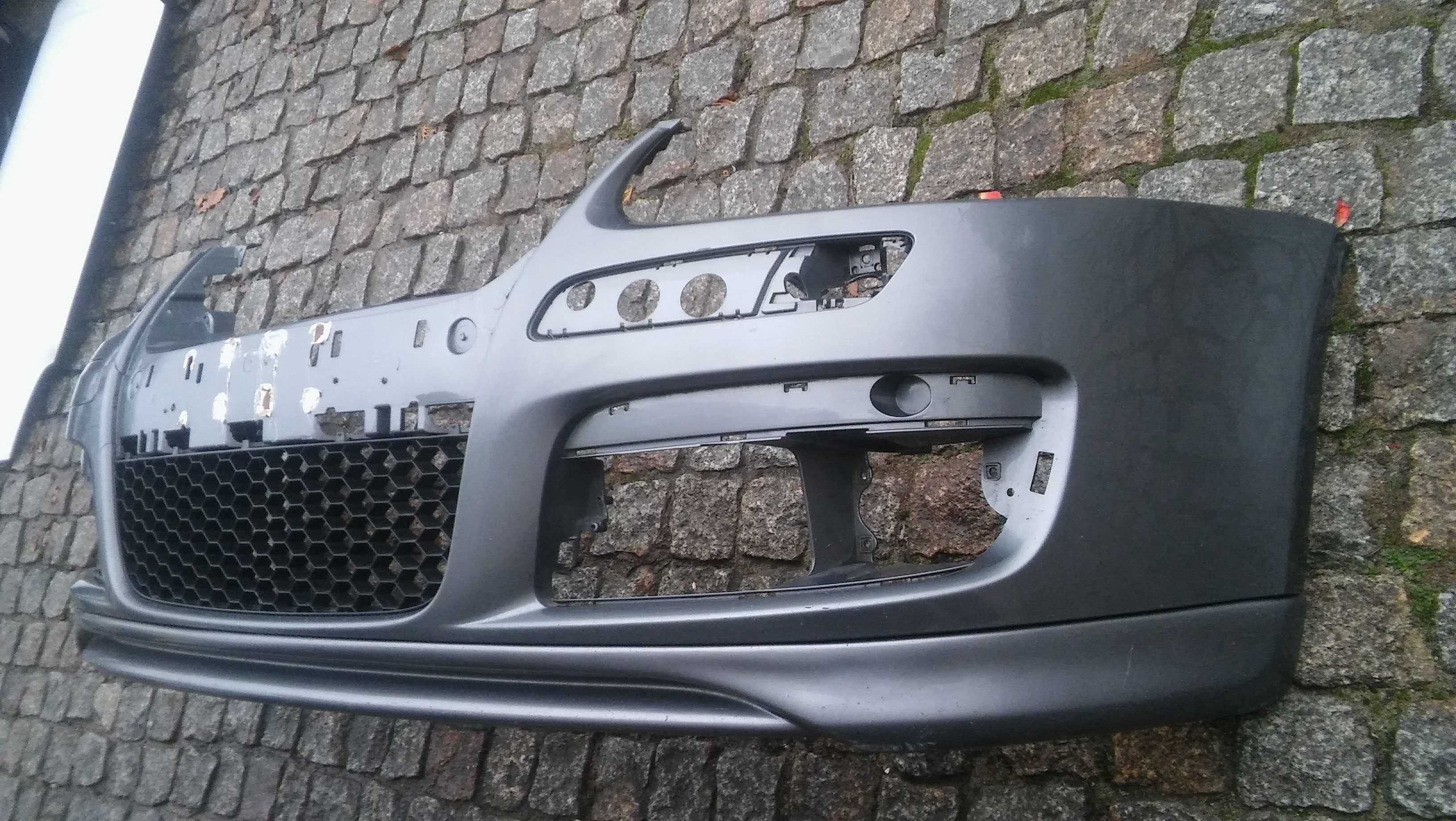 VW Golf 5,V,1K0,od 03r,GTI,zderzak przód,hokej,kratka środe,SZARY=LA7T